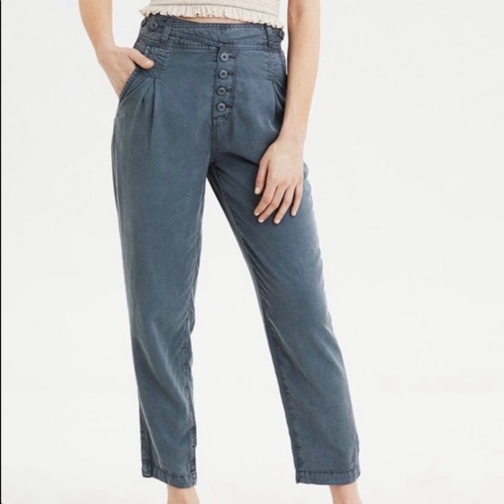 American Eagle Super High Rise Tapered Casual Pants/Sz:12/NEW